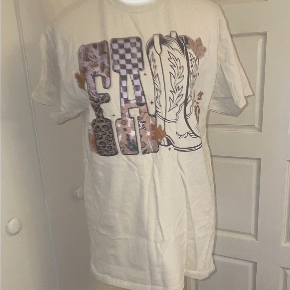 Gildan Heavy Cotton Tee in Cream